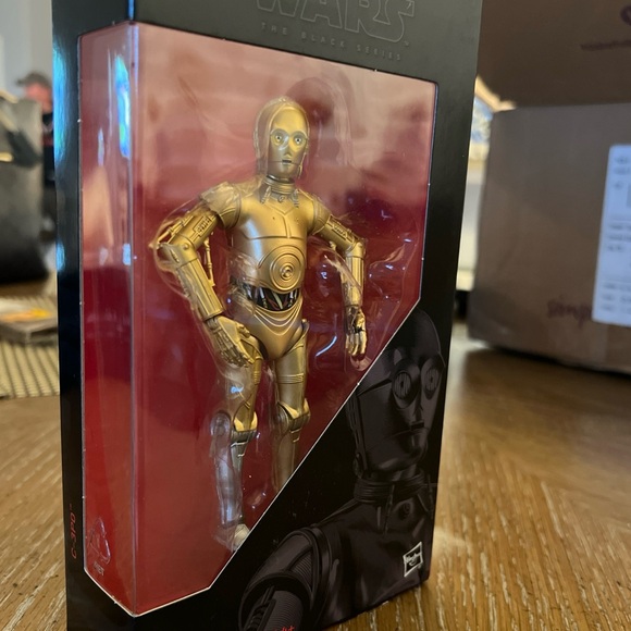 C-3PO - Picture 2 of 4
